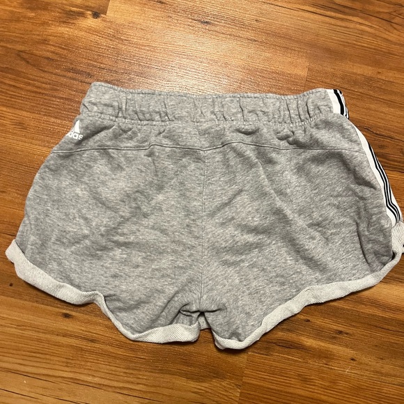 Nike sweat shorts - Picture 2 of 3